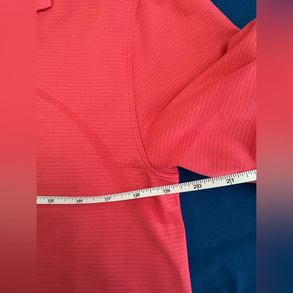 NWOT Lululemon Swiftly Tech Relaxed-Fit Polo Shirt
Lip Gloss / Lip Gloss… - Picture 9 of 12
